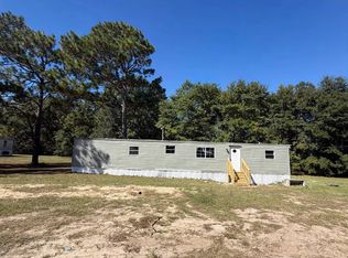 103 Calvin Rd, Cameron, NC 28326