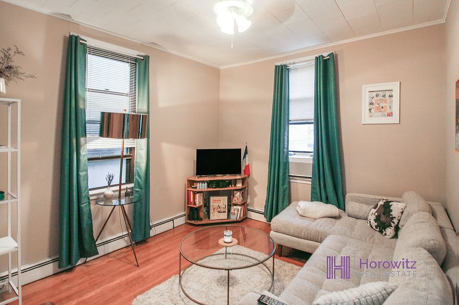 1st image of 2824 43rd St #2