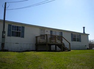 110 High St, Volant, PA 16156