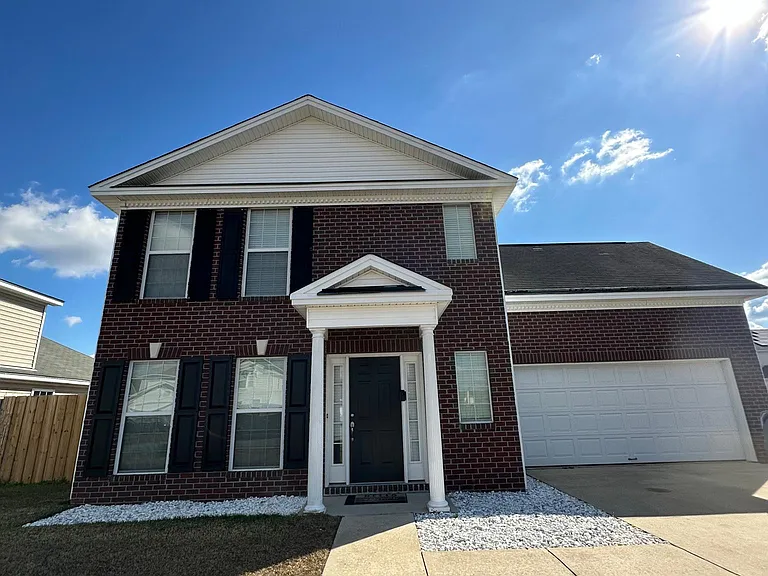 200 Standing Pine Cir — Photo 1