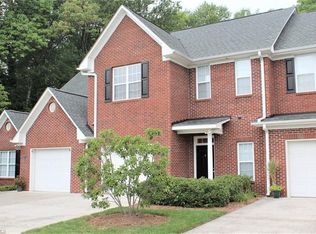 1417B New Garden Rd, Greensboro, NC 27410