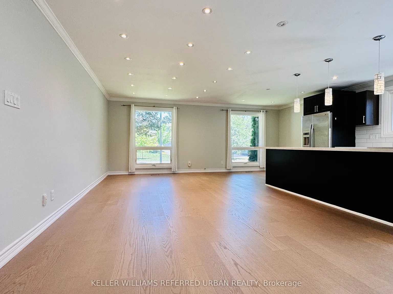 4 bed, $3,980 — Photo 4