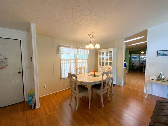 4th image of 5396 Wellfleet Dr S #372