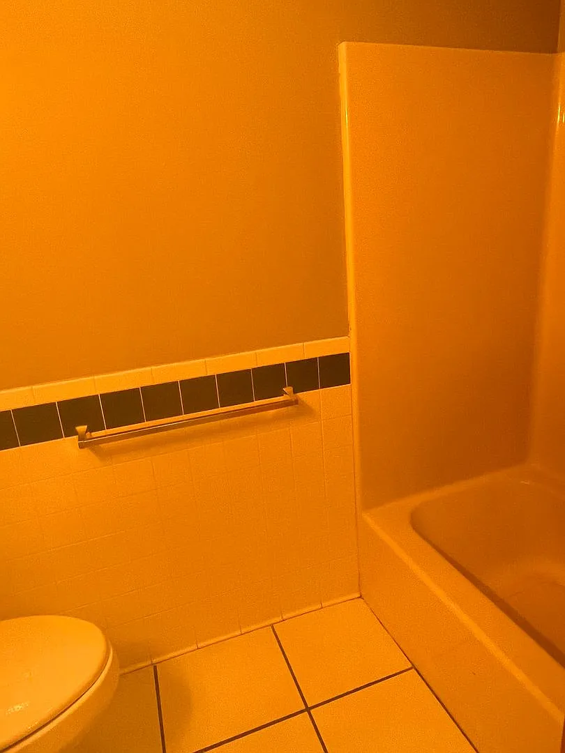 Eagle-2617 South 56th (6 Plex) — Photo 4