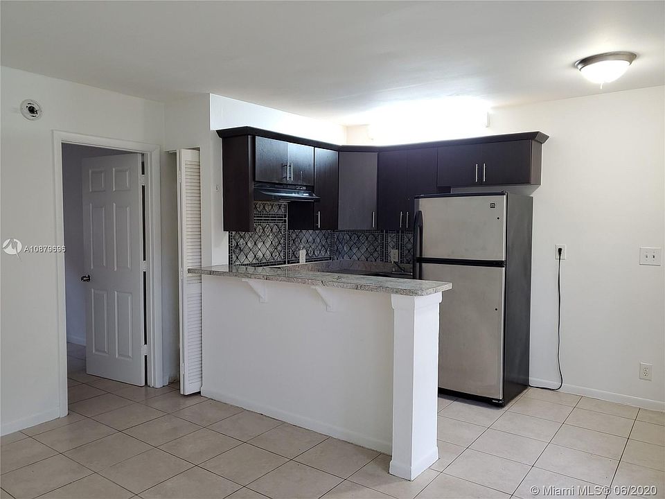 1st image of 101 NE 41st St APT H119