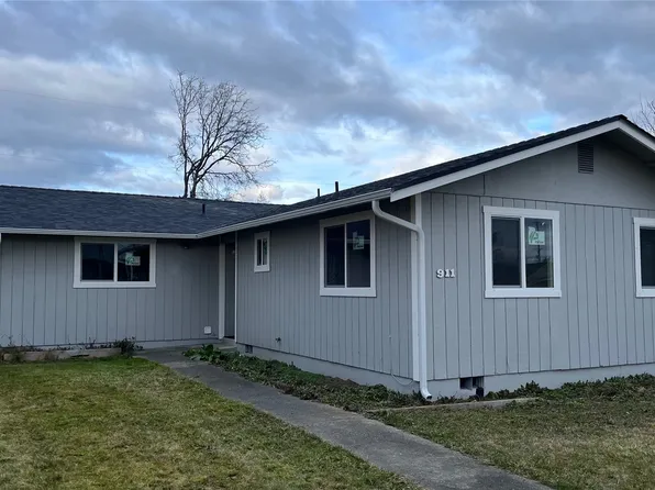 911 E 64th Street, Tacoma, WA 98404
