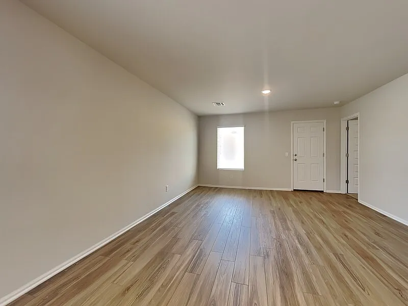 Building Photo - 501 Saint Charles Pl