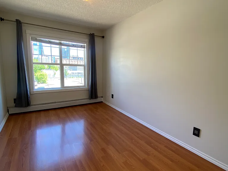 112 14th Ave SE #223 — Photo 29