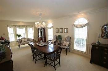 3rd image of 8731 Laumic Dr