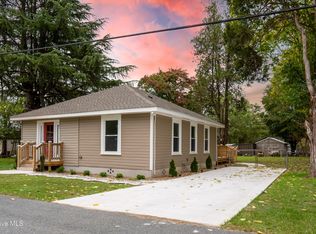 101 6th St, Cordova, NC 28330