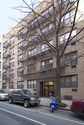 Rented by City & Suburban | media 29