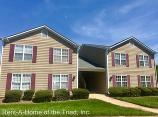 7B Meadowood Glen Way, Greensboro, NC 27409