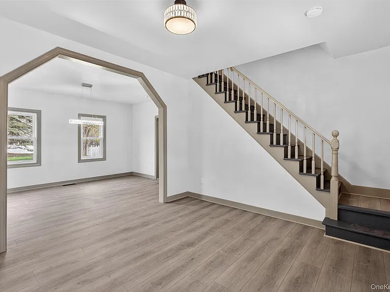 62 Poplar St — Photo 10