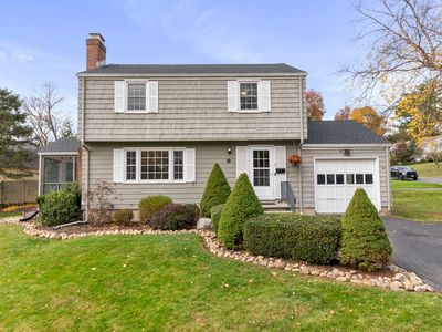 81 Brookmoor Road, West Hartford, CT, 06107
