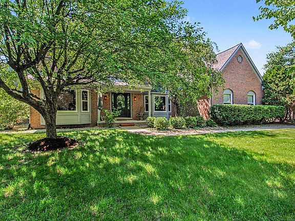 2nd image of 5875 Pinecrest Estates Dr