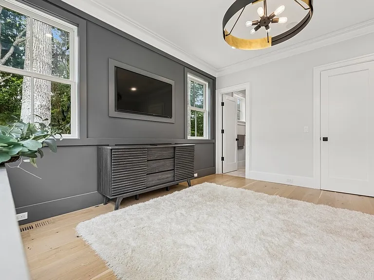 18 Red Cedar Rd — Photo 14