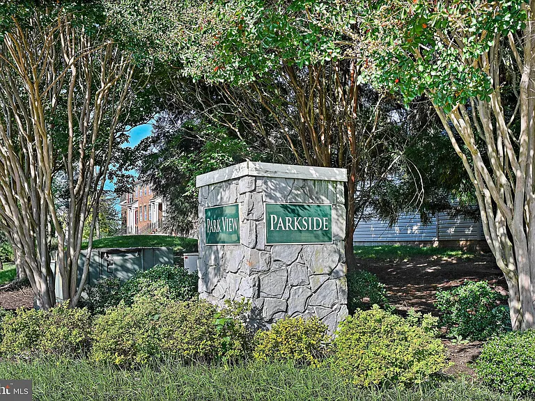 2658 Logan Wood Dr — Photo 40