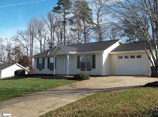 306 Maplewood Cir, Greer, SC 29651