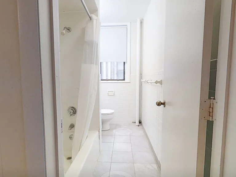 1124 Commonwealth Ave — Photo 119