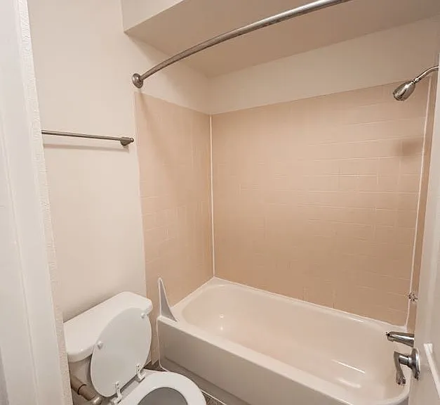 Stone Creek Apartments Beaverton — Photo 75