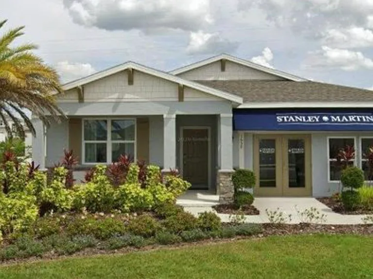721 Crown Rose Dr — Photo 1