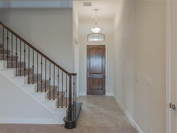 3rd image of 4203 Mimosa Dr