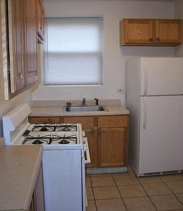 3rd image of 4260 W Hirsch APT 3