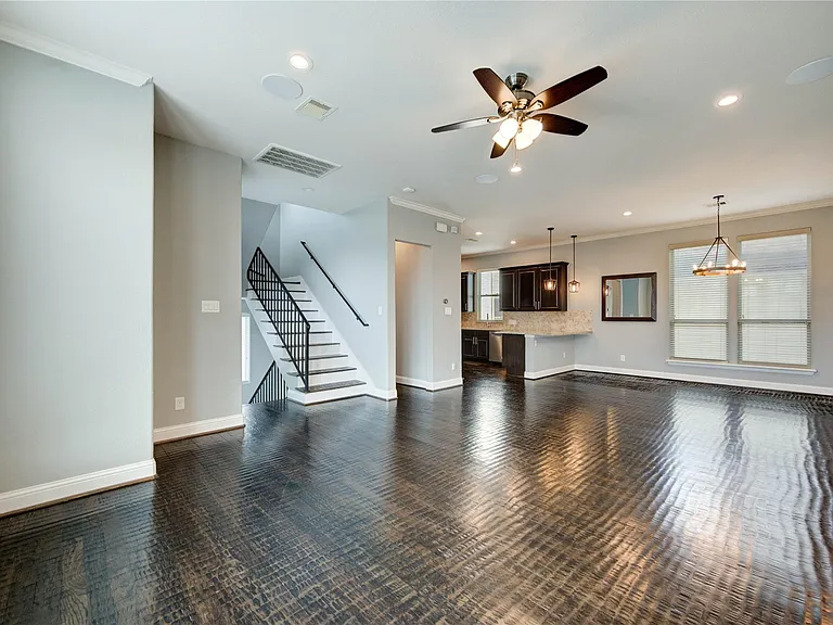 5711 Allen St — Photo 13