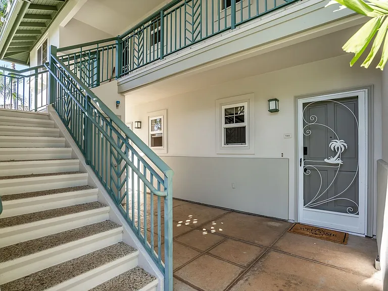 3950 Kalai Waa St #Y102 — Photo 30