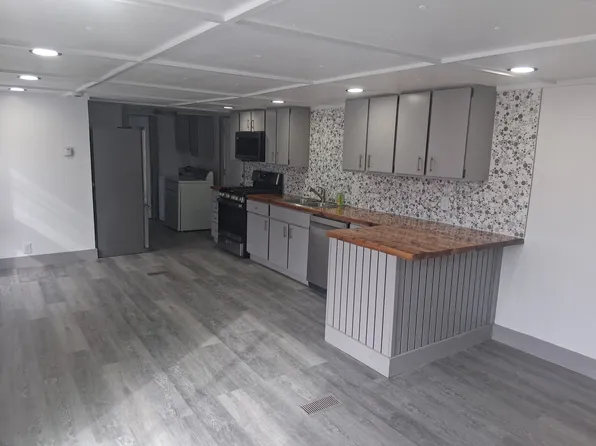 565 County Road 1600 N #17, Champaign, IL 61822