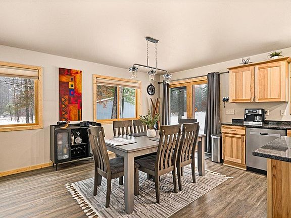 5th image of 11411 W 3rd St