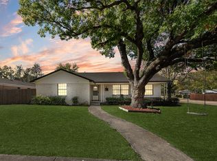 5710 Meadowick Ln, Dallas, TX 75227