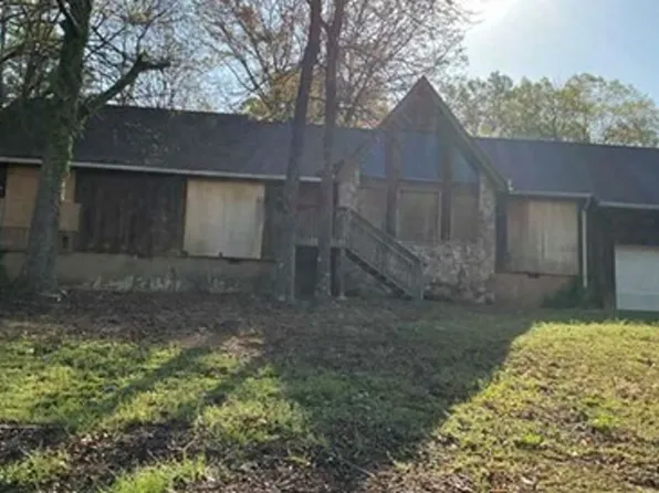 1716 S Hidden Hills Pkwy, Stone Mountain, GA 30088