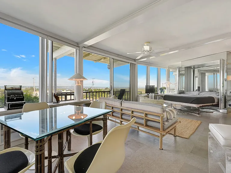 101 Dune Rd #D2 — Photo 2