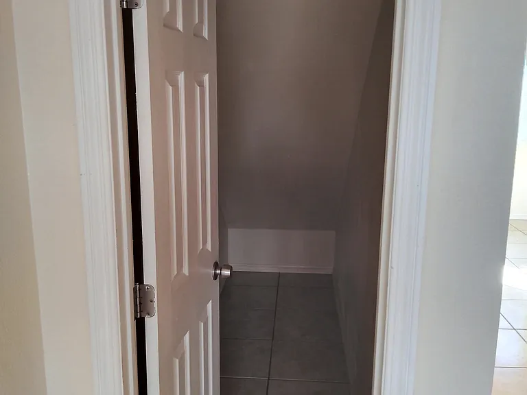 4780 Bandera St — Photo 3