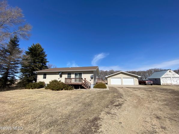 45058 161st St, Watertown, SD 57201
