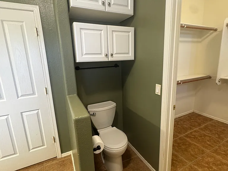 3424 E Vernon St — Photo 16