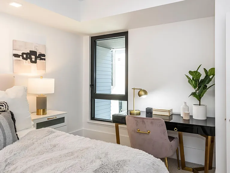 1288 Howard St #308 — Photo 3