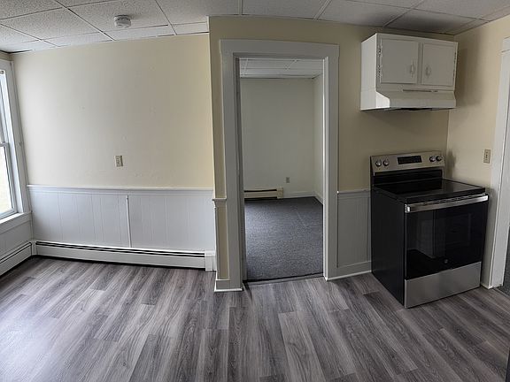 Kitchen, looking into Bedroom 2