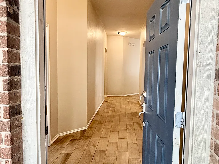 816 Cheryl St #1 — Photo 10