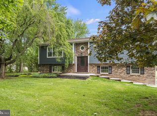 318 Stumpstown Rd, Mechanicsburg, PA 17055