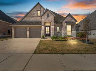 5716 Turner May Dr, Fort Worth, TX 76126