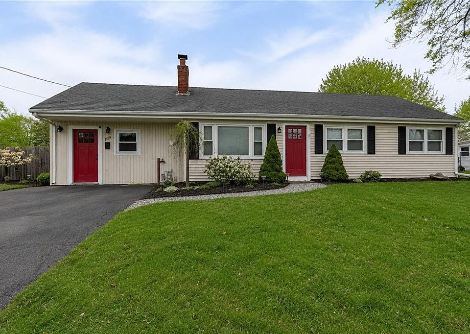 1st image of 189 Underwood Ave