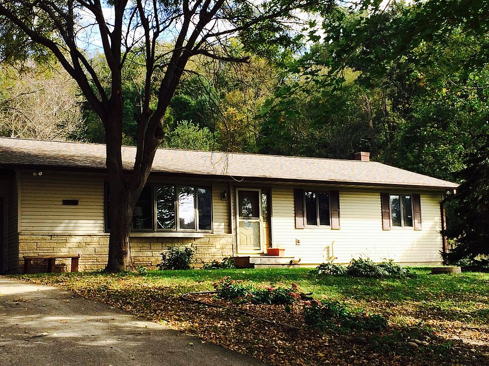 1st image of 185 E Plaza Park