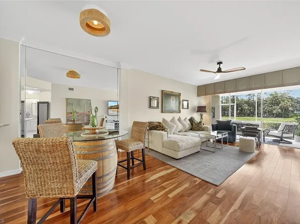 1940 Willow Bend CIR #102, NAPLES, FL 34109