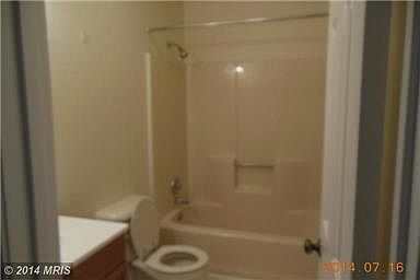 2nd image of 201 McKinney St #B