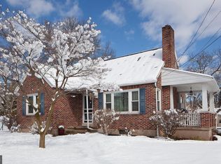 65 Brighton St, Harrisburg, PA 17113