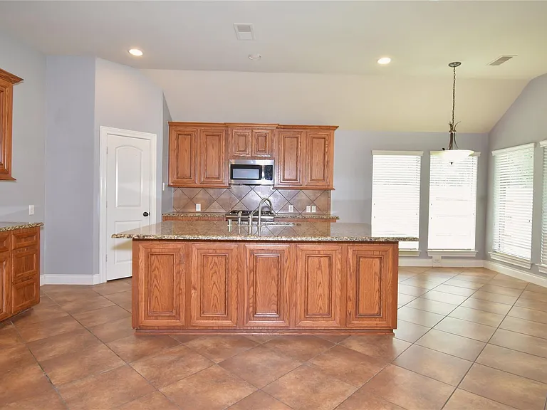 13611 Summer Cloud Ln — Photo 11