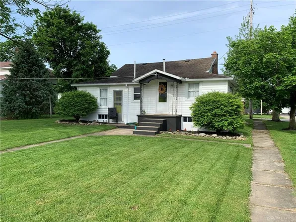 301 Jefferson St, Pitsburg, OH 45358
