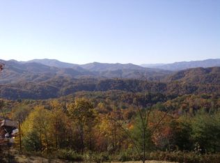 71 Echo Rdg, Whittier, NC 28789